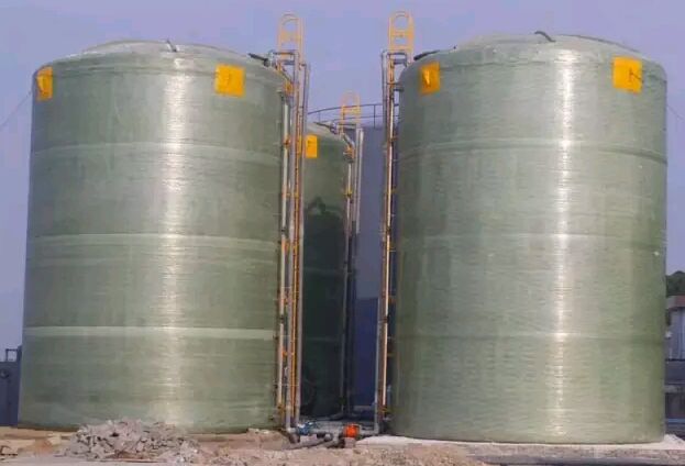 玻璃鋼立式儲罐