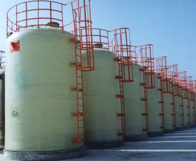 河北化工液體儲存罐  一體式玻璃鋼儲罐