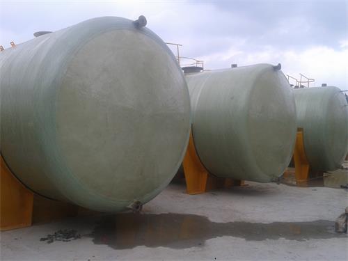 高效耐用玻璃鋼儲罐，大型立式大容量存儲罐廠家