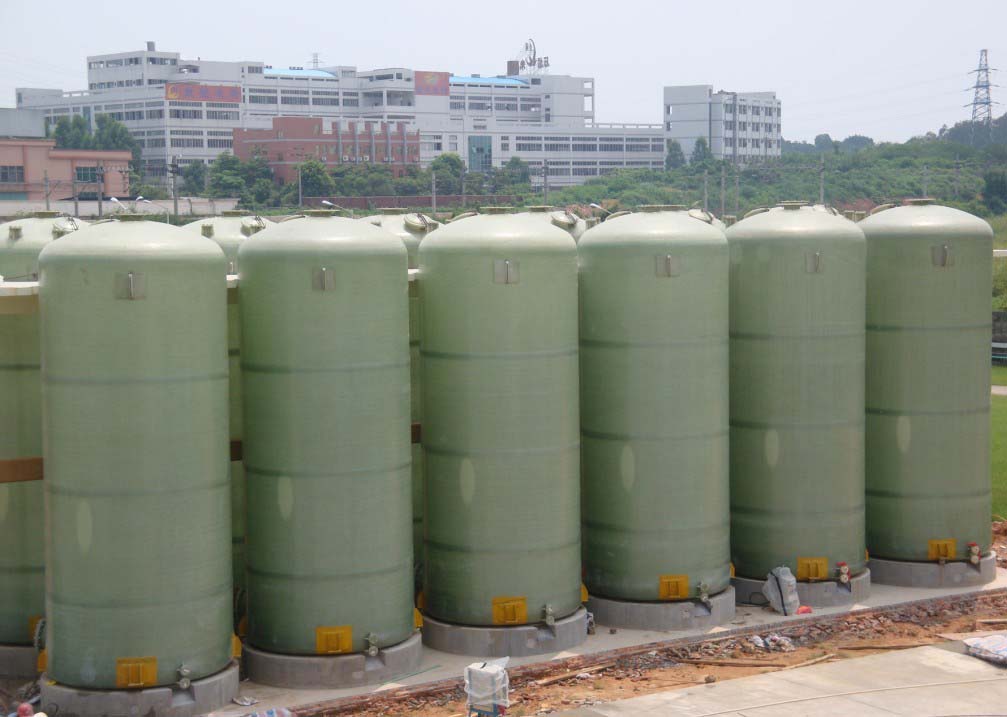 河北玻璃鋼攪拌罐 玻璃鋼攪拌罐內(nèi)部結(jié)構(gòu)